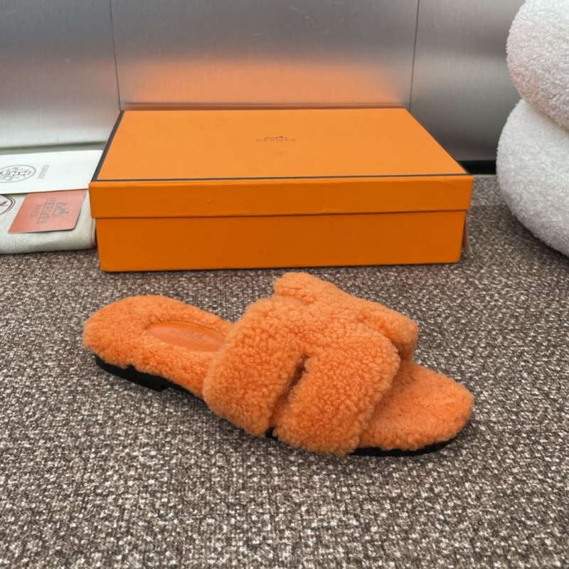 Hermes Slippers